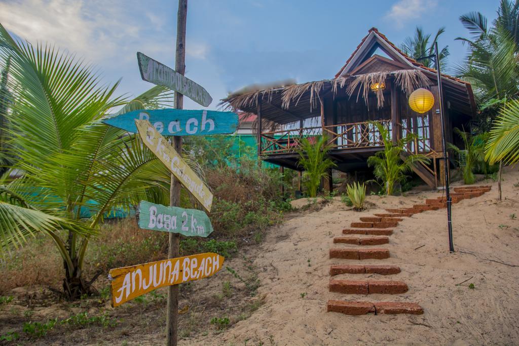 Little India Beach Cottages บากา ภายนอก รูปภาพ