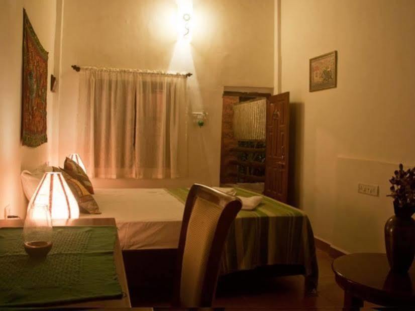 Little India Beach Cottages บากา ภายนอก รูปภาพ