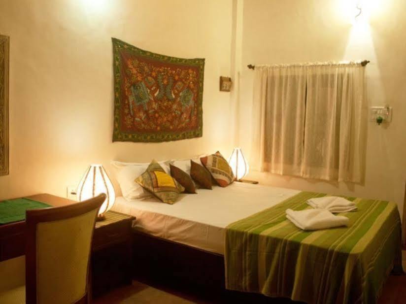 Little India Beach Cottages บากา ภายนอก รูปภาพ