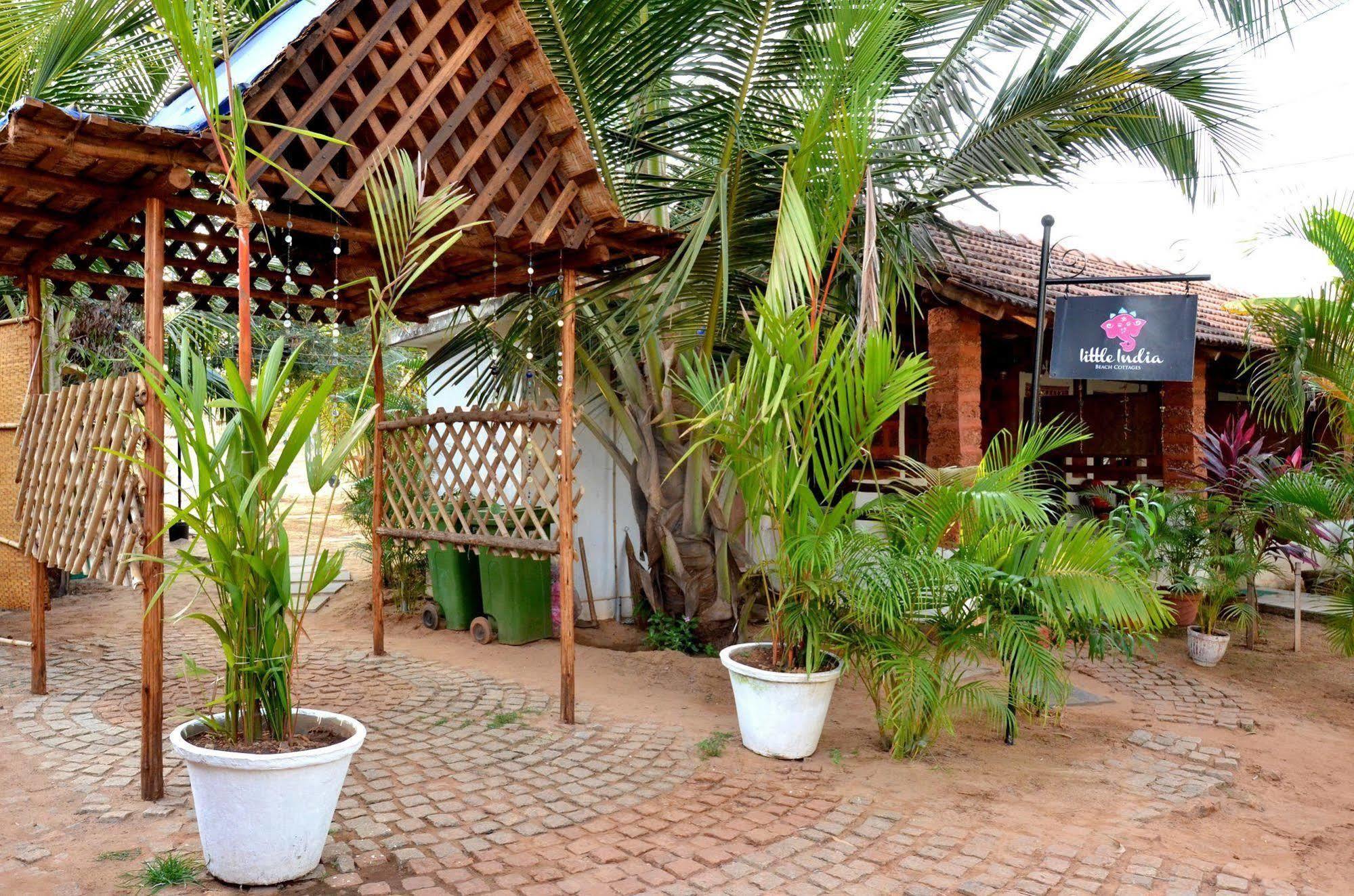 Little India Beach Cottages บากา ภายนอก รูปภาพ