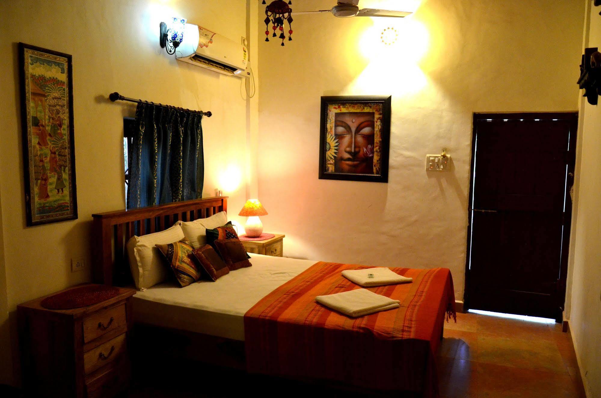 Little India Beach Cottages บากา ภายนอก รูปภาพ
